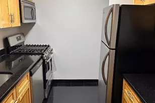 7002 Blvd E, Guttenberg, NJ 07093 - Photo 8