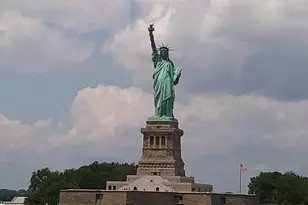 7002 Blvd E, Guttenberg, NJ 07093 - Photo 40