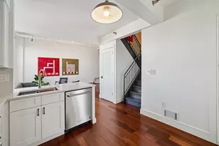 300 Communipaw Ave, Jersey City, NJ 07304 - Photo 10