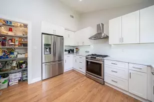 25 Helen St, Secaucus, NJ 07094 - Photo 8