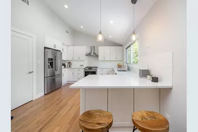 25 Helen St #2, Secaucus, NJ 07094 - Photo 6