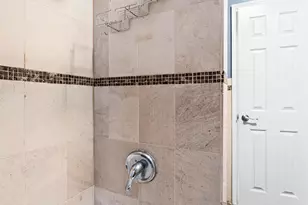 277 Harrison Ave, Jersey City, NJ 07304 - Photo 12