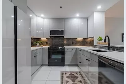 1100 Maxwell Lane #238, Hoboken, NJ 07030 - Photo 4