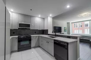 1100 Maxwell Ln, Hoboken, NJ 07030 - Photo 4