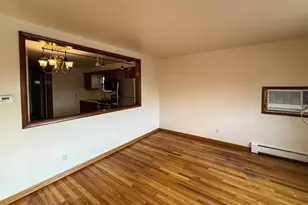 14 Suburbia Ct, Jersey City, NJ 07305 - Photo 10