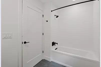 139 Christopher Columbus Dr #210, Jersey City, NJ 07302 - Photo 12