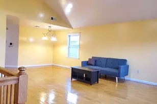 27 Jewett Ave, Jersey City, NJ 07304 - Photo 4