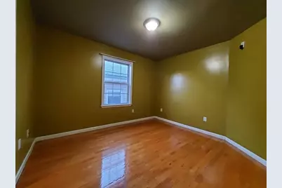 27 Jewett Ave #2, Jersey City, NJ 07304 - Photo 14