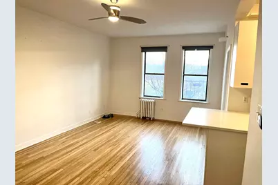 821 Bergen Ave #D11, Jersey City, NJ 07306 - Photo 2