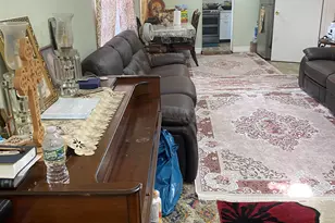 32 Lincoln Pkwy, Bayonne, NJ 07002 - Photo 10