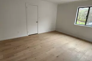 89 Harbor Key Harbor Key, Secaucus, NJ 07094 - Photo 18