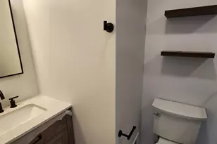 89 Harbor Key Harbor Key, Secaucus, NJ 07094 - Photo 16