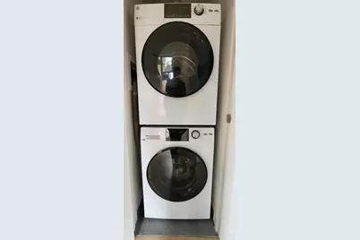 89 Harbor Key Harbor Key #89, Secaucus, NJ 07094 - Photo 12