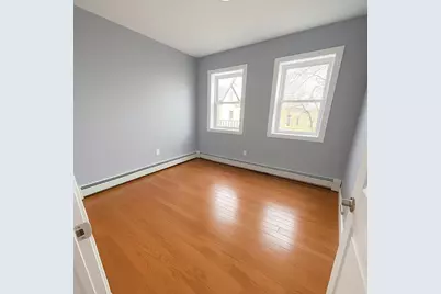 125 West 54th St #2R, Bayonne, NJ 07002 - Photo 2