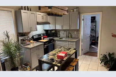 40 Willow St, Bayonne, NJ 07002 - Photo 8