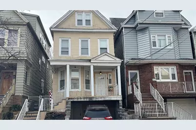 40 Willow St, Bayonne, NJ 07002 - Photo 1