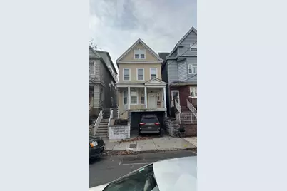 40 Willow St, Bayonne, NJ 07002 - Photo 2