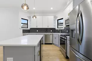 32 Charles St, Jersey City, NJ 07307 - Photo 4