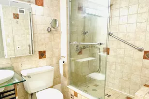 7004 Blvd E, Guttenberg, NJ 07093 - Photo 8