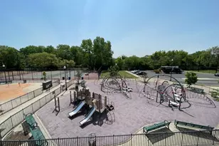 68 Rose Ave, Jersey City, NJ 07305 - Photo 8