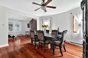687 Ave E, Bayonne, NJ 07002 - Photo 22