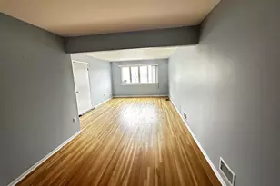 609 Sussex St, Harrison, NJ 07029 - Photo 4