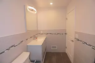 106 Poplar St, Jersey City, NJ 07307 - Photo 22