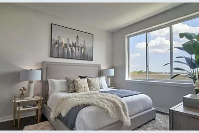 250 Avenue E #401, Bayonne, NJ 07002 - Photo 4