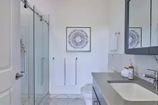 250 Ave E, Bayonne, NJ 07002 - Photo 6