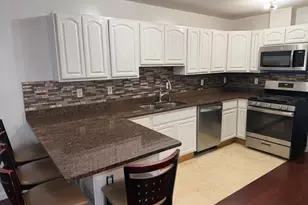 183 Hutton St, Jersey City, NJ 07307 - Photo 4