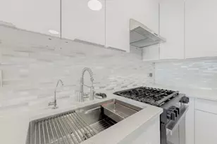 7002 Blvd E, Guttenberg, NJ 07093 - Photo 8