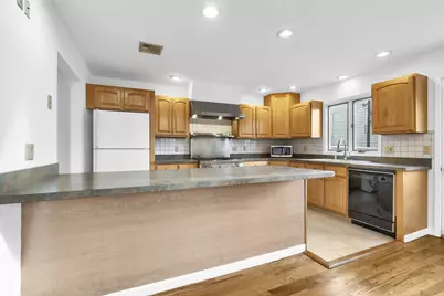 234 Cliff St #2, Cliffside Park, NJ 07010 - Photo 6