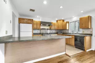 234 Cliff St, Cliffside Park, NJ 07010 - Photo 6