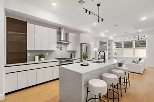 192 Cambridge Ave, Jersey City, NJ 07307 - Photo 6