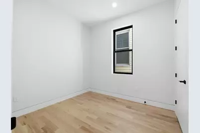 29 Armstrong Ave #2L, Jersey City, NJ 07305 - Photo 8