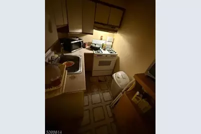 1717 53rd St #13, North Bergen, NJ 07047 - Photo 4