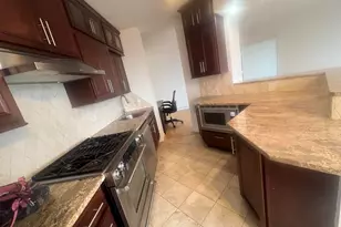 7000 Blvd E, Guttenberg, NJ 07093 - Photo 22