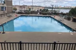 7000 Blvd E, Guttenberg, NJ 07093 - Photo 30