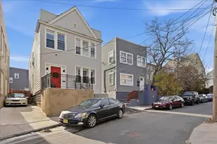 21 Myrtle Ave, Jersey City, NJ 07305 - Photo 32