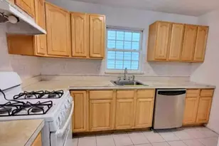 12 Bergen Ave, Jersey City, NJ 07305 - Photo 2