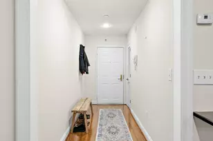 207 Shearwater Ct W, Jersey City, NJ 07305 - Photo 16