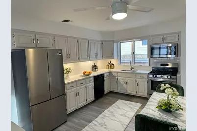 41 Kipp Ave #2FL, Elmwood Park, NJ 07407 - Photo 1