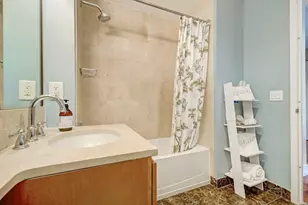 389 Washington St, Jersey City, NJ 07302 - Photo 12