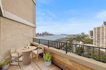 7002 Blvd East #32F, Guttenberg, NJ 07093 - Photo 2