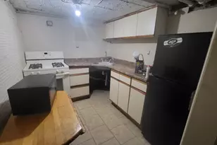 232 Wilkinson Ave, Jersey City, NJ 07305 - Photo 14