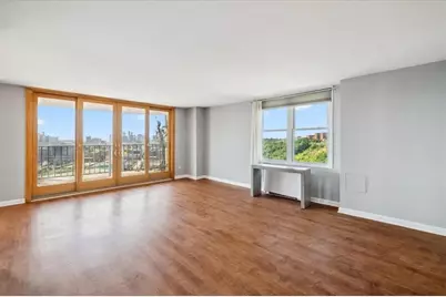 380 Mountain Rd #213, Union City, NJ 07087 - Photo 4