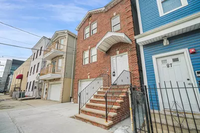 85 Oakland Ave #2, Jersey City, NJ 07307 - Photo 8