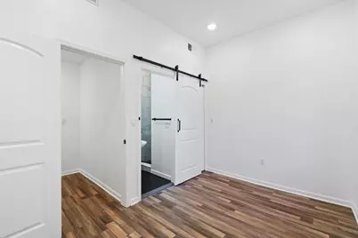 310 Pacific Ave, Jersey City, NJ 07304 - Photo 28