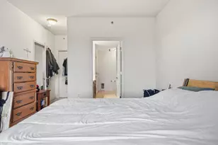 15 Enterprise Ct, Jersey City, NJ 07305 - Photo 12