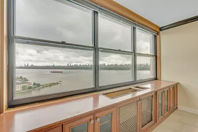 7002 Blvd East #19A, Guttenberg, NJ 07093 - Photo 12